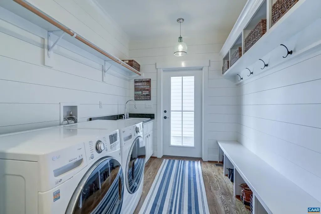 3072 Glen Valley Drive Crozet VA 22932