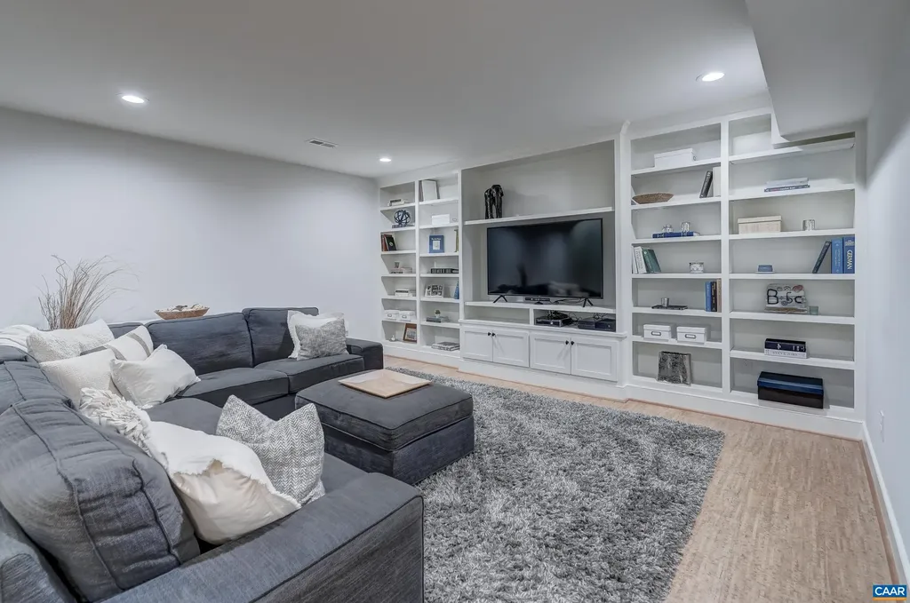 3072 Glen Valley Drive Crozet VA 22932