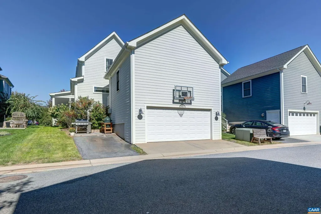 3072 Glen Valley Drive Crozet VA 22932