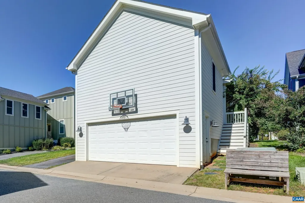 3072 Glen Valley Drive Crozet VA 22932