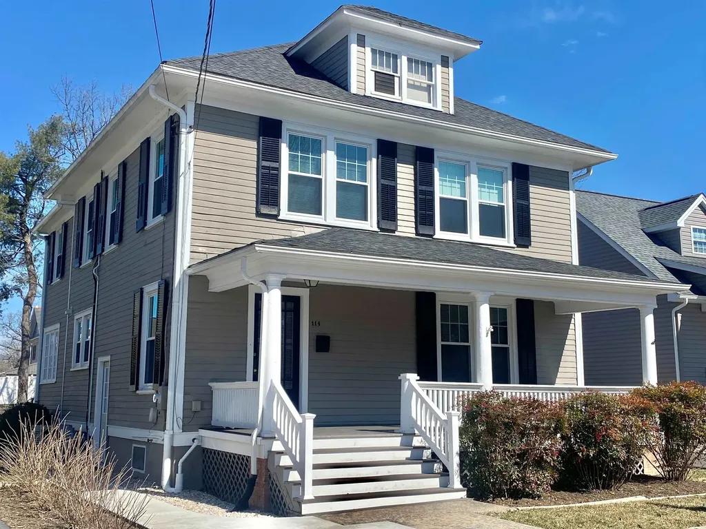 114 Broad Street Bridgewater VA 22812