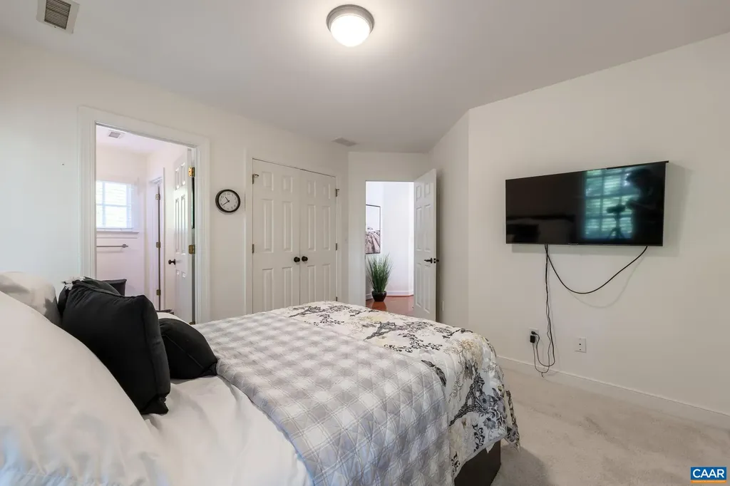 3325 Braemar Court Keswick VA 22947