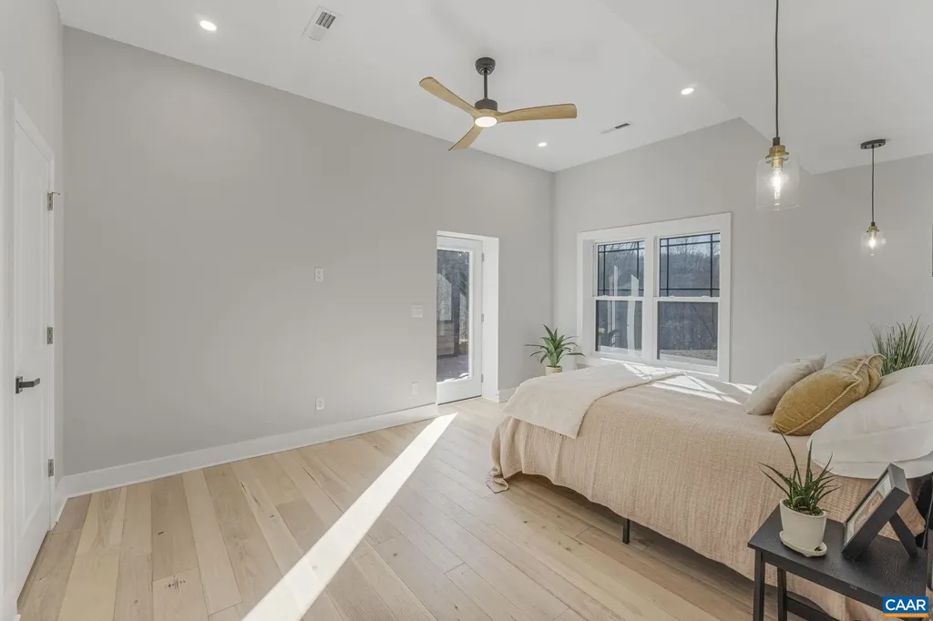 453 Rocky Hollow Road Charlottesville VA 22911