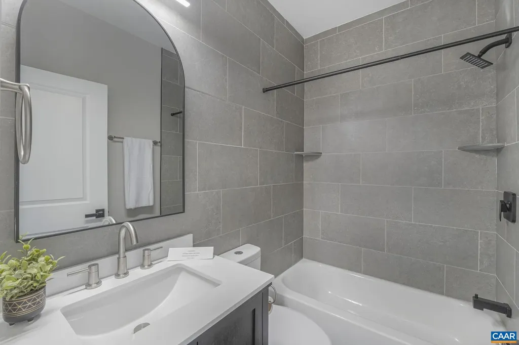 453 Rocky Hollow Road Charlottesville VA 22911