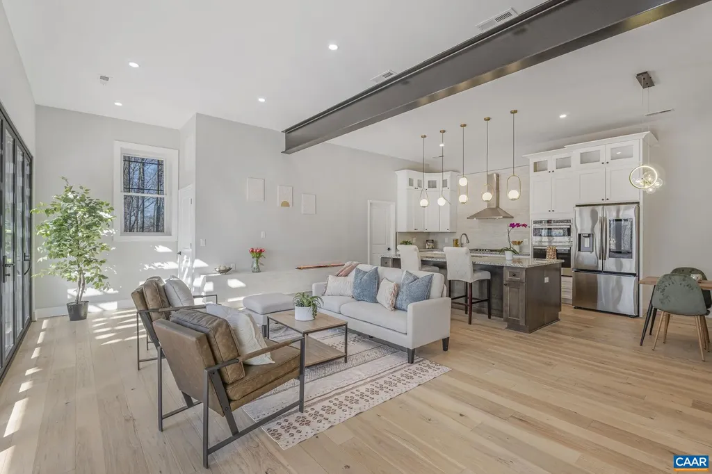 453 Rocky Hollow Road Charlottesville VA 22911