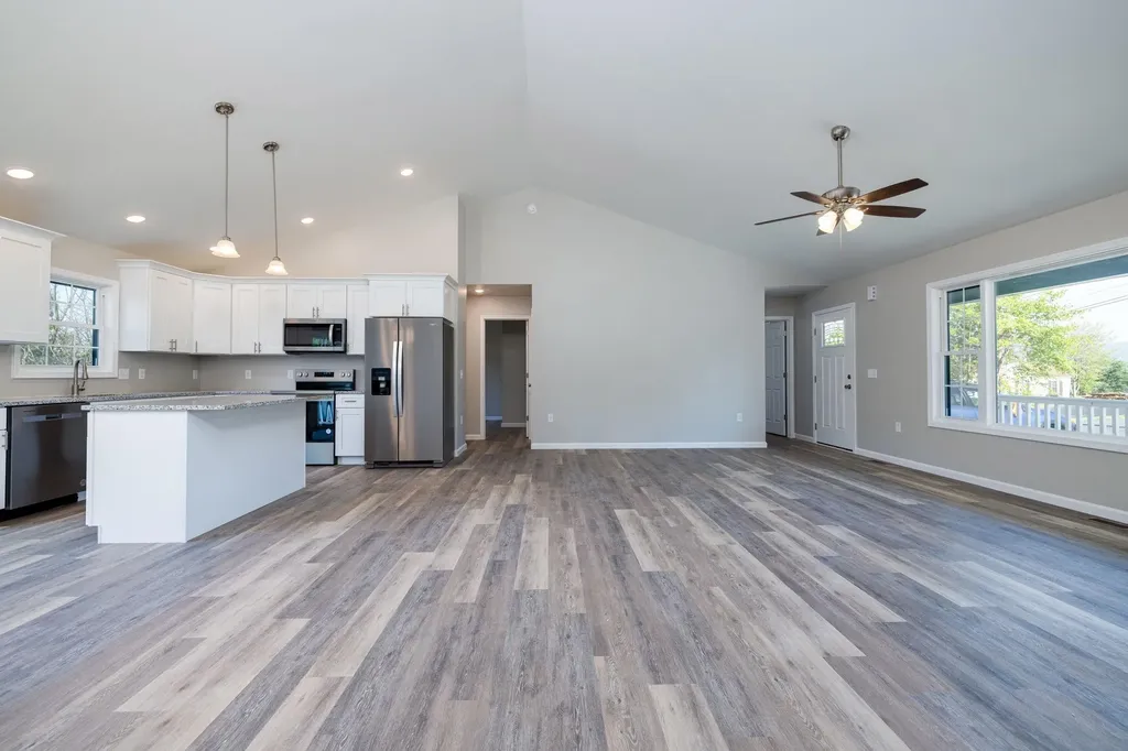 16854 Summit Avenue E Elkton VA 22827