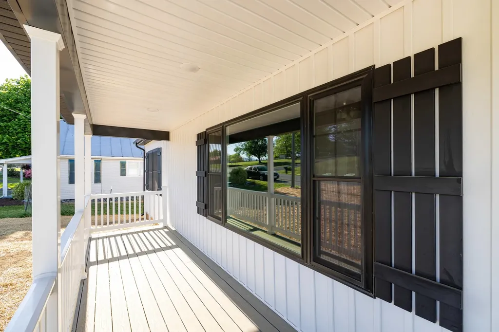 16854 Summit Avenue E Elkton VA 22827