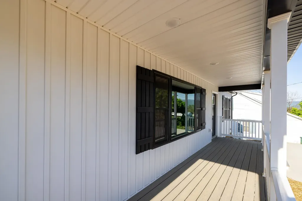 16854 Summit Avenue E Elkton VA 22827