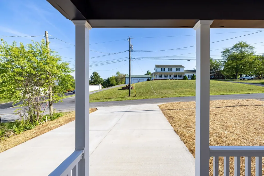 16854 Summit Avenue E Elkton VA 22827