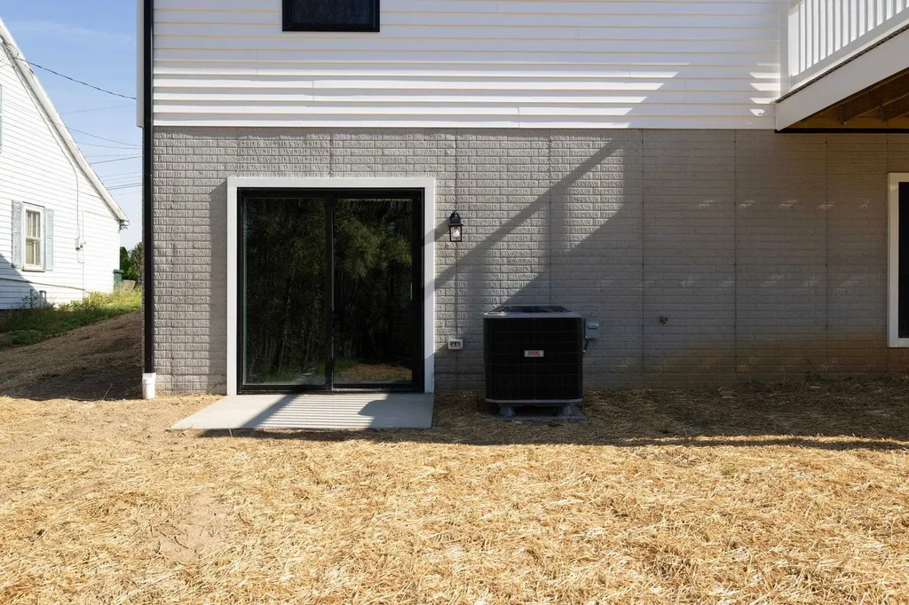 16854 Summit Avenue E Elkton VA 22827