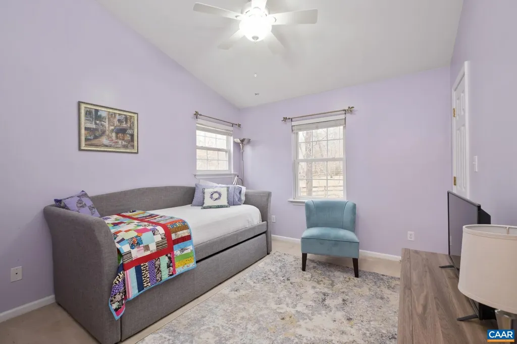 6 James River Road Palmyra VA 22963