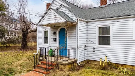 303 14th Street Waynesboro VA 22980