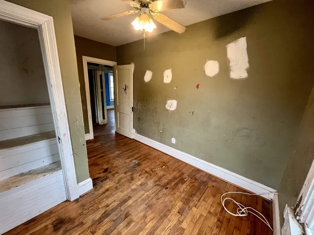 605 W Baker Street W Gordonsville VA 22942