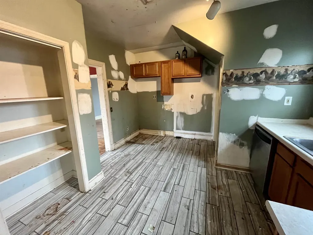 605 W Baker Street W Gordonsville VA 22942