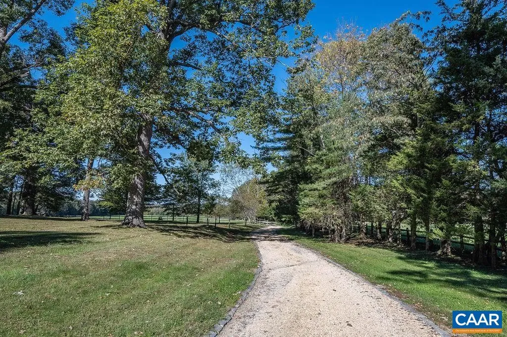 3535 Jack Jouett Road E Louisa VA 23093