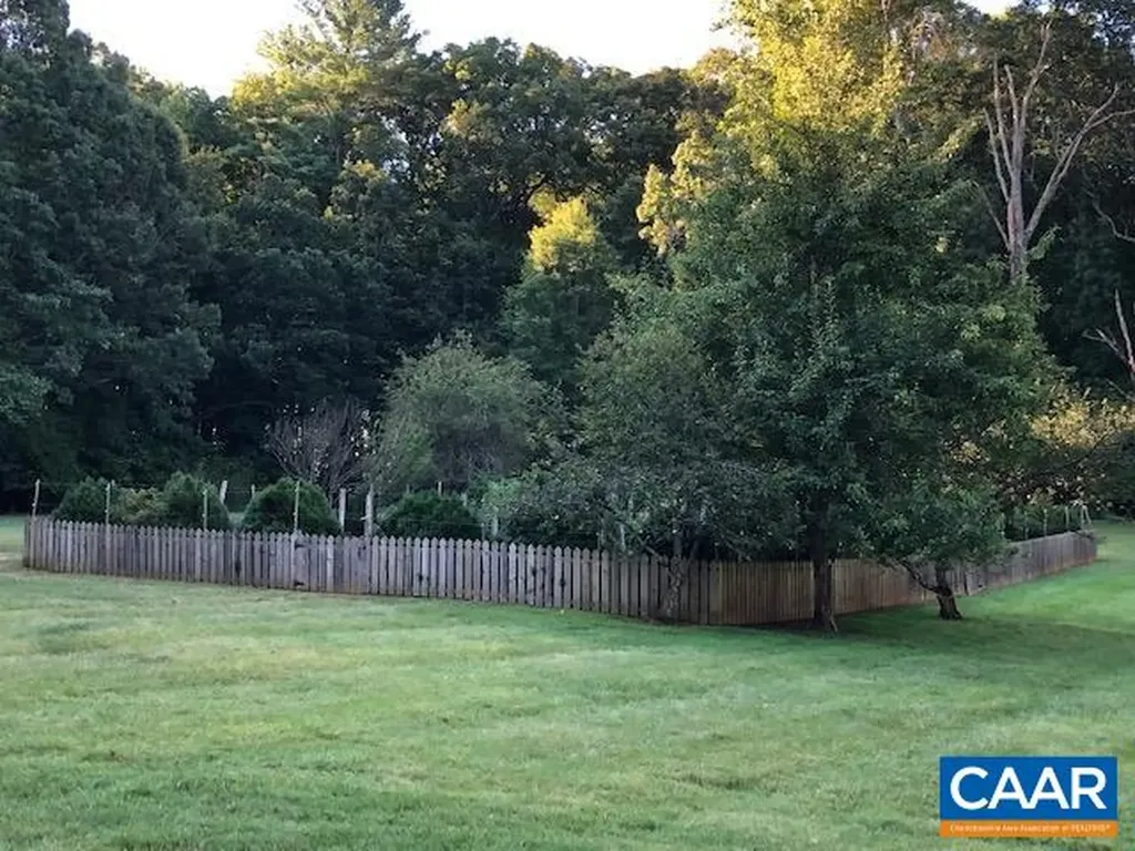 3535 Jack Jouett Road E Louisa VA 23093