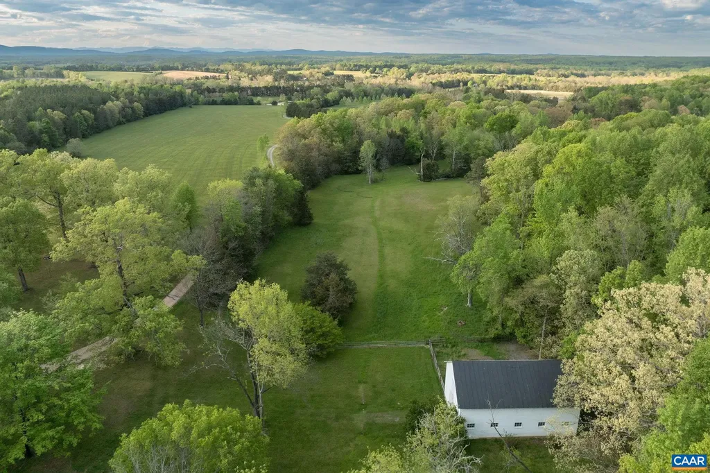 3535 Jack Jouett Road E Louisa VA 23093