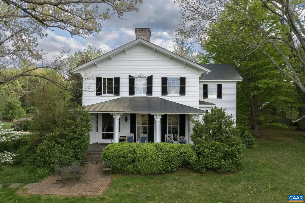 3535 Jack Jouett Road E Louisa VA 23093