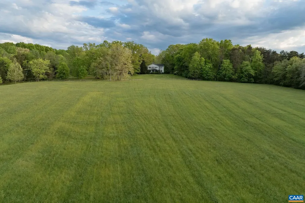 3535 Jack Jouett Road E Louisa VA 23093