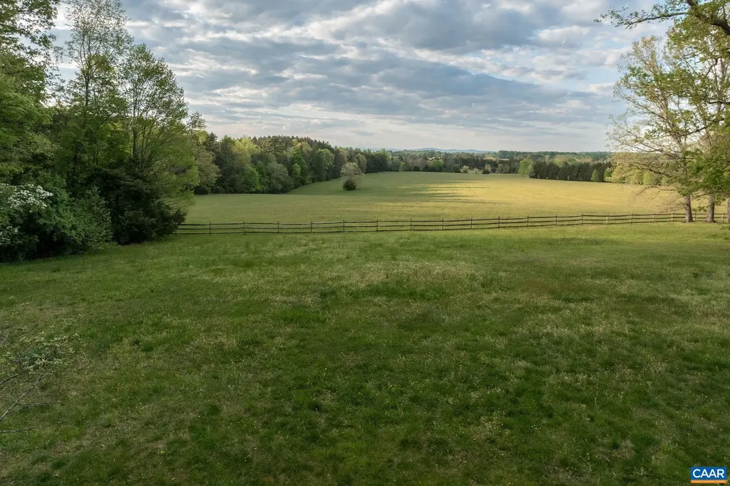 3535 Jack Jouett Road E Louisa VA 23093