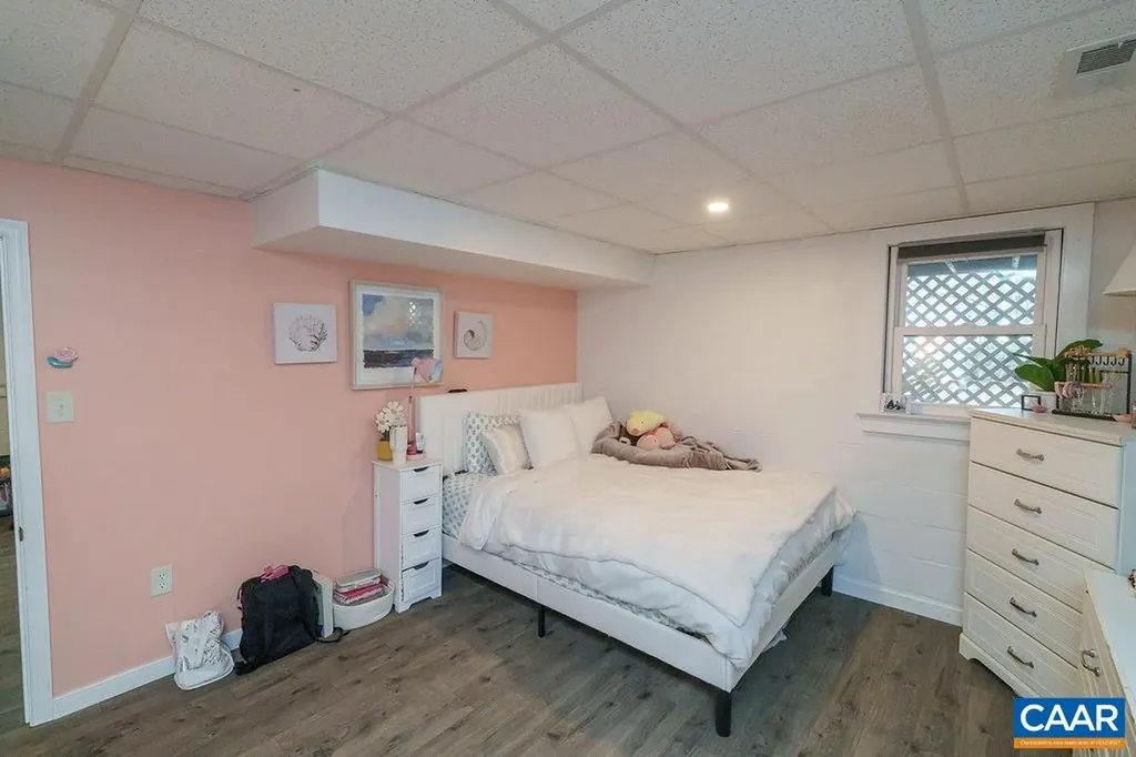 6920 Albevanna Spring Road Scottsville VA 24590