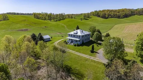 612 Dryden Road Churchville VA 24421