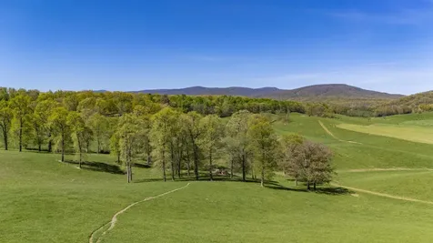 612 Dryden Road Churchville VA 24421