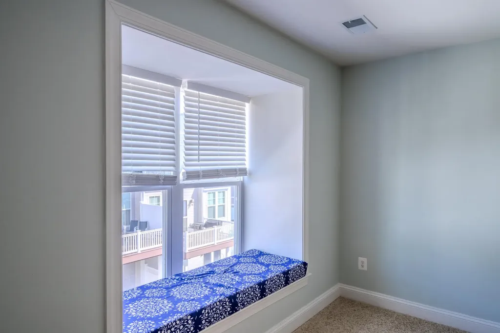 3263 Charleston Boulevard Rockingham VA 22801