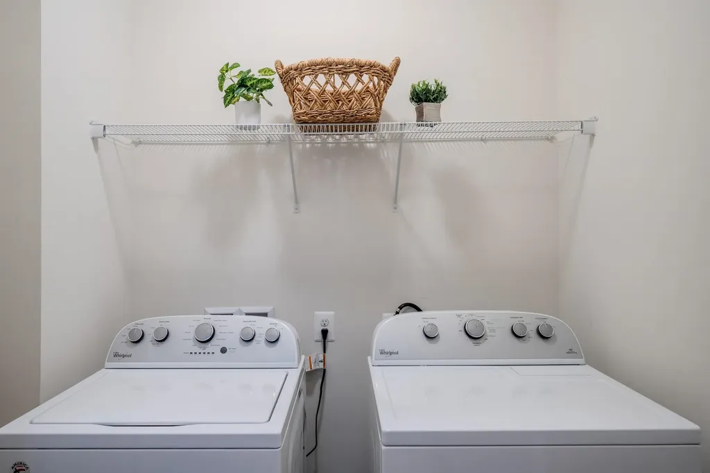 3263 Charleston Boulevard Rockingham VA 22801