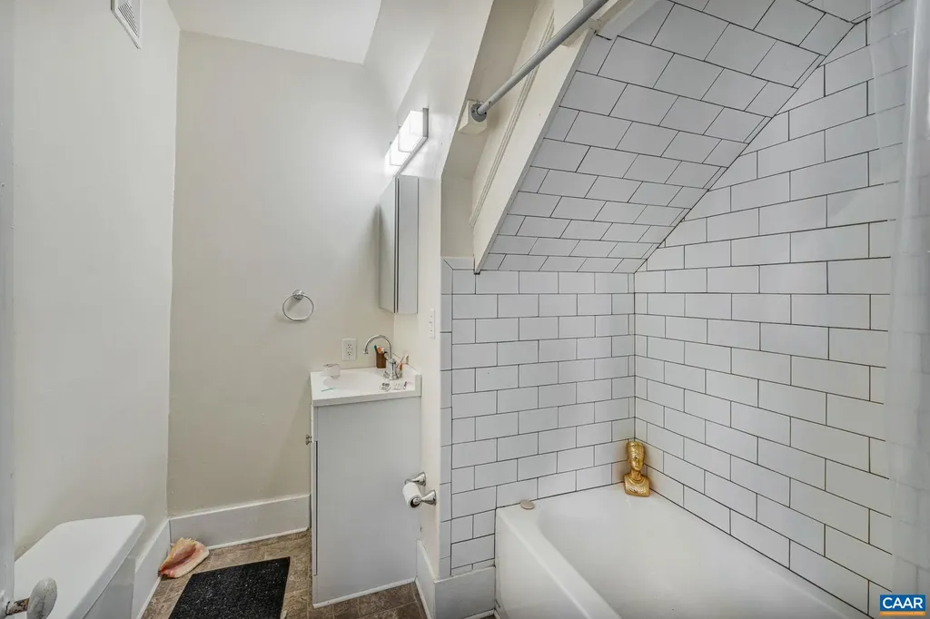 1001 Avon Street Charlottesville VA 22902