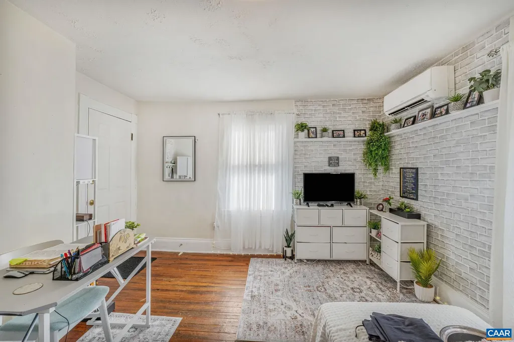 1001 Avon Street Charlottesville VA 22902