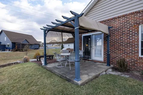 231 Freemont Circle Broadway VA 22815