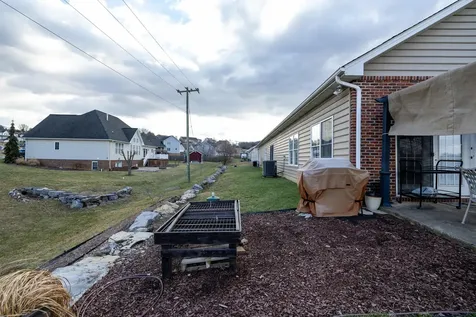 231 Freemont Circle Broadway VA 22815