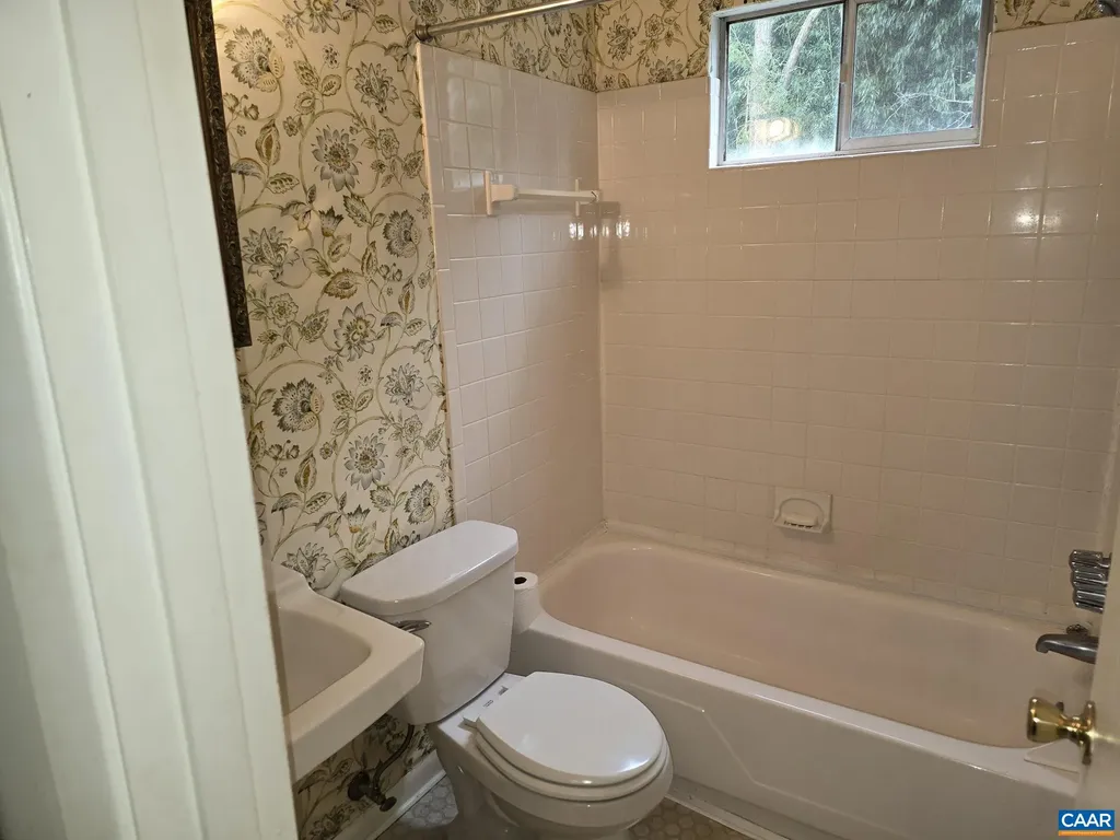 340 Cleveland Avenue Charlottesville VA 22903