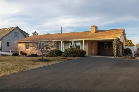 52 Skyline Avenue Stuarts Draft VA 24477