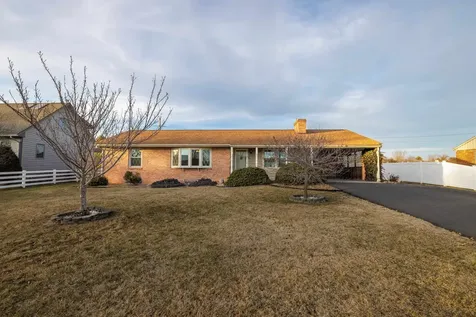 52 Skyline Avenue Stuarts Draft VA 24477