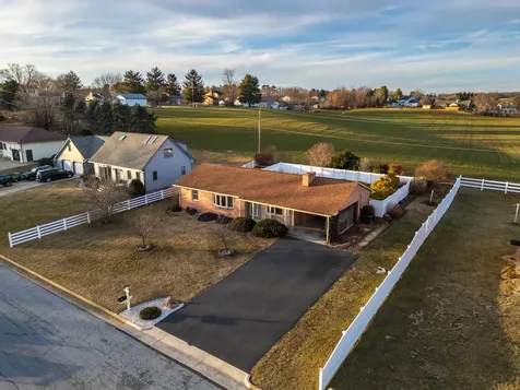 52 Skyline Avenue Stuarts Draft VA 24477