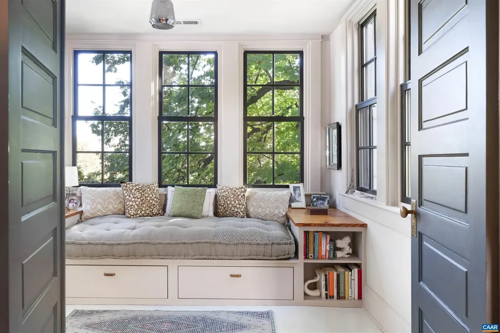 1535 Dairy Road Charlottesville VA 22903