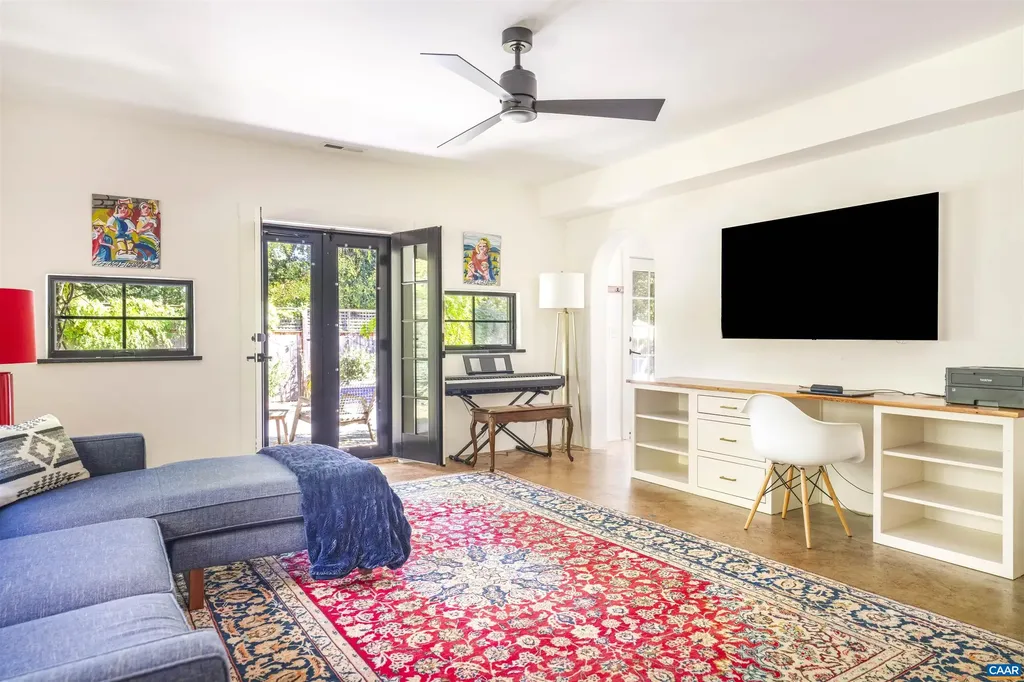 1535 Dairy Road Charlottesville VA 22903