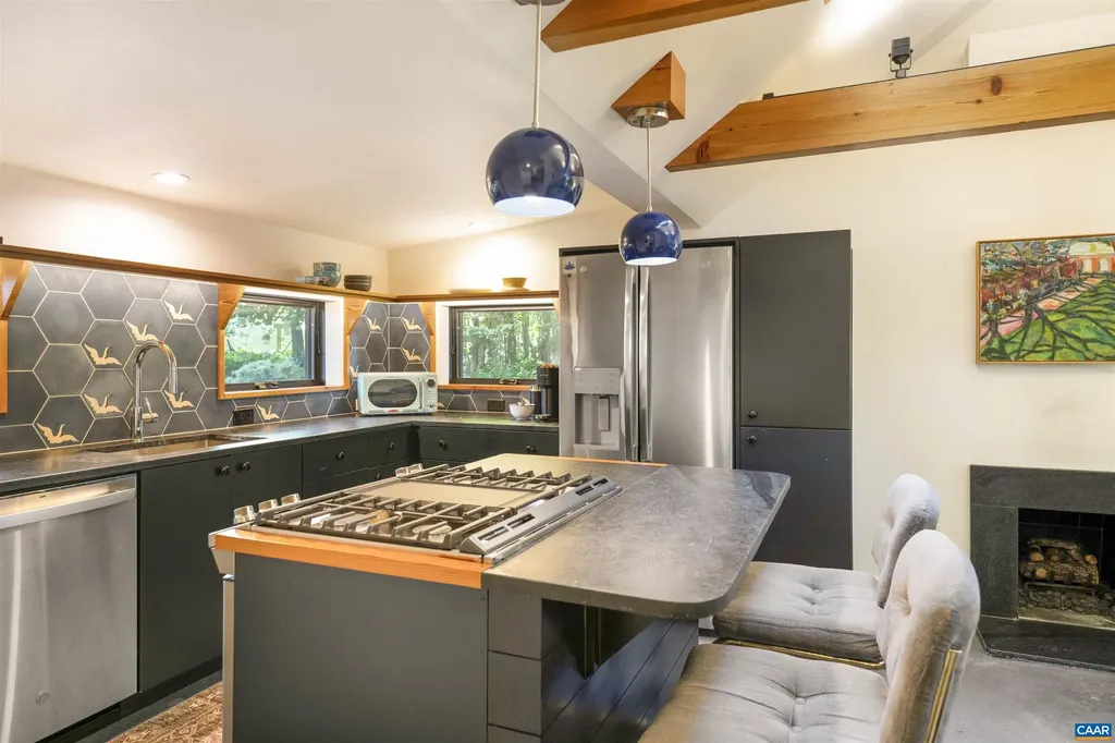 1535 Dairy Road Charlottesville VA 22903