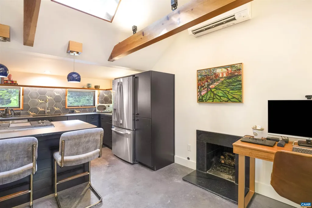 1535 Dairy Road Charlottesville VA 22903