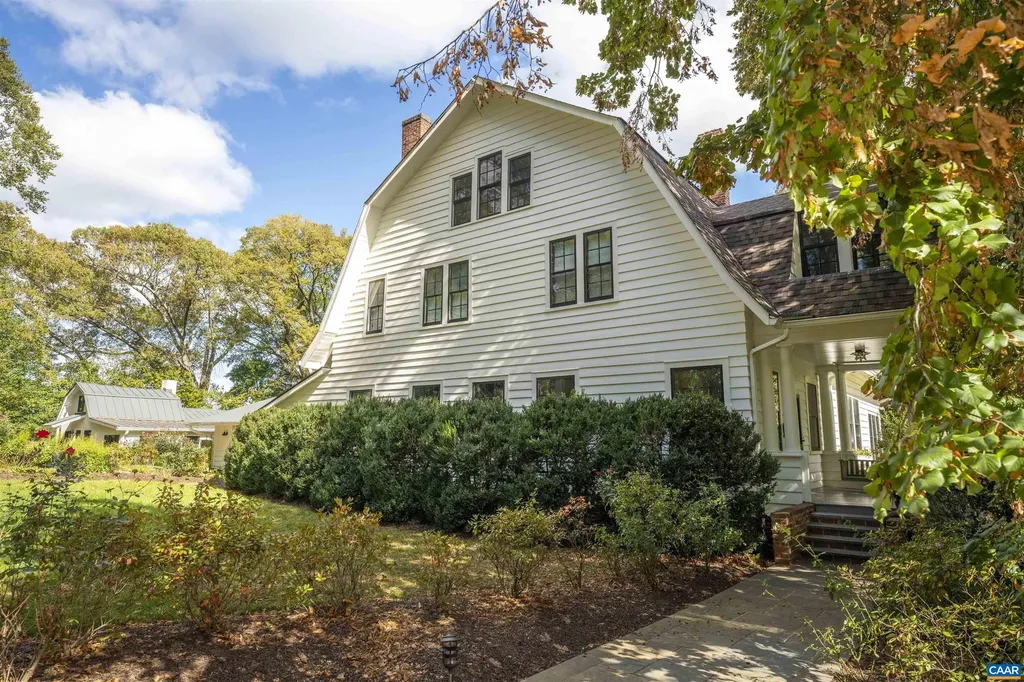 1535 Dairy Road Charlottesville VA 22903