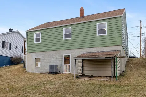 372 Frontier Drive Staunton VA 24401