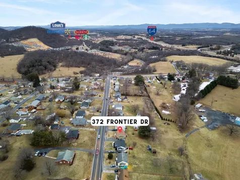 372 Frontier Drive Staunton VA 24401