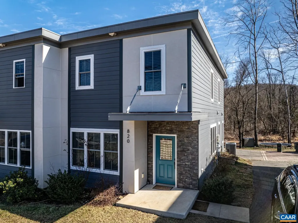 820 Nassau Street Charlottesville VA 22902