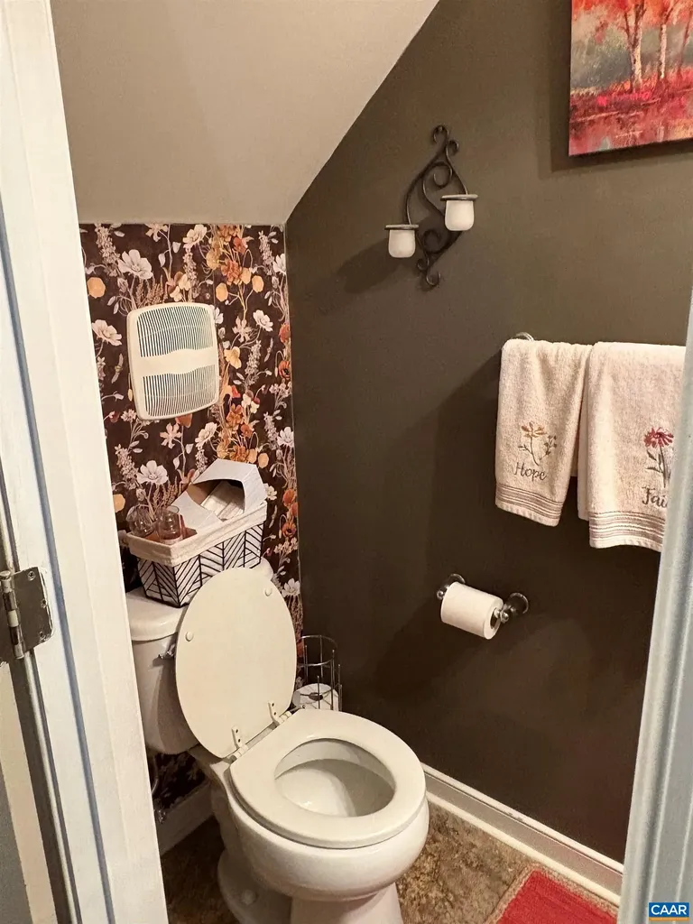 496 Boxwood Lane Palmyra VA 22963