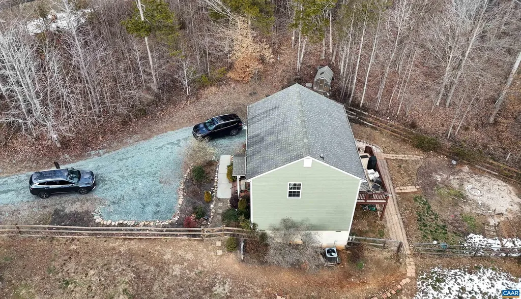 496 Boxwood Lane Palmyra VA 22963