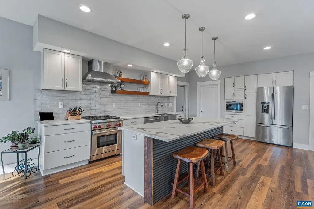 521 Lochlyn Hill Drive Charlottesville VA 22901