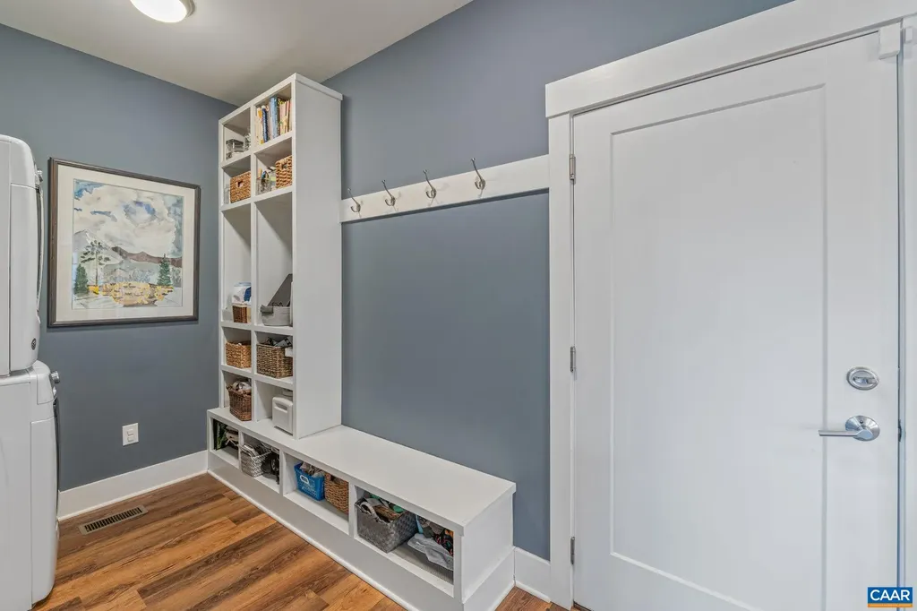 521 Lochlyn Hill Drive Charlottesville VA 22901