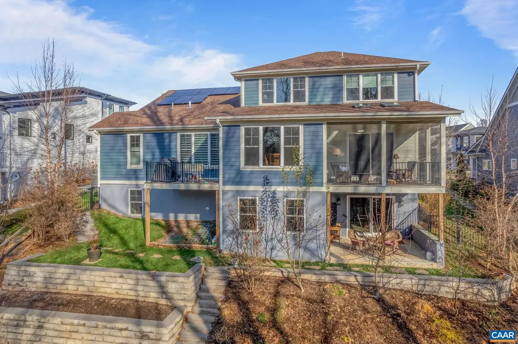 521 Lochlyn Hill Drive Charlottesville VA 22901